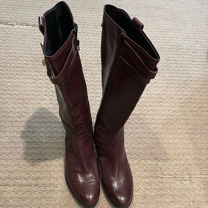 NWOB Gorgeous Browns boots size 39
